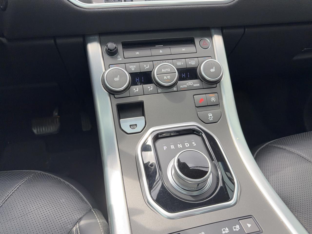 2016 Land Rover Range Rover Evoque HSE Photo