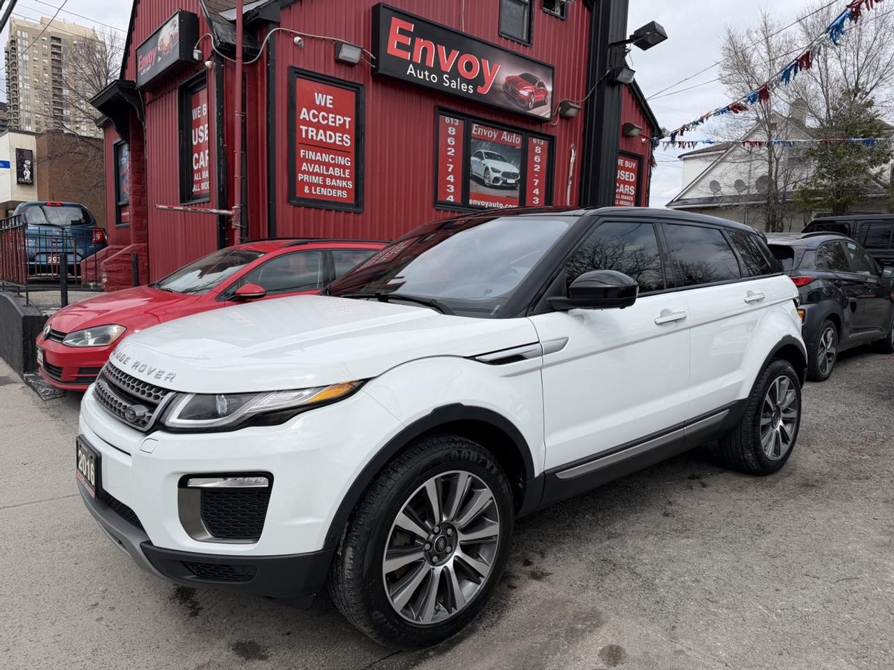 2016 Land Rover Range Rover Evoque HSE Photo