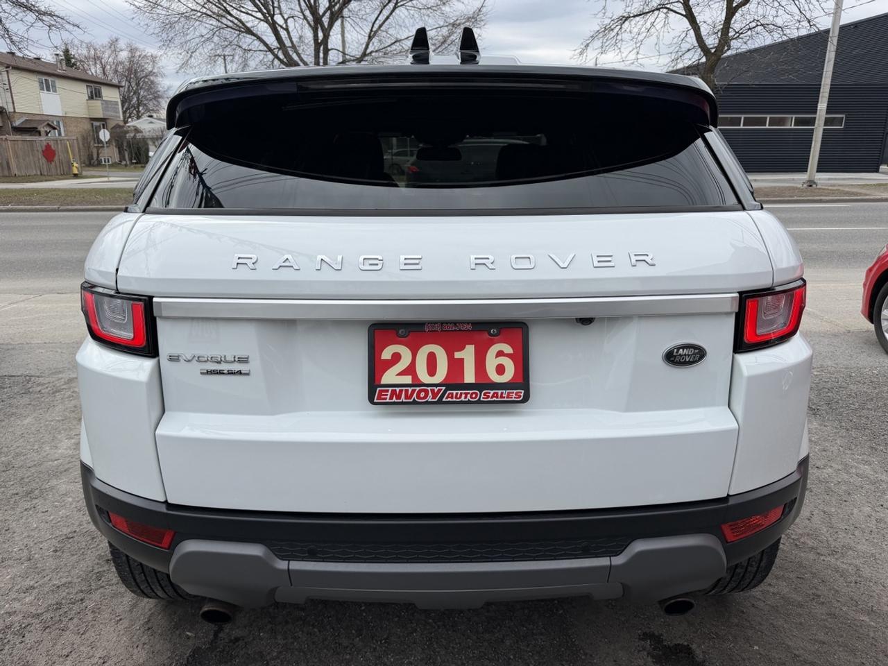2016 Land Rover Range Rover Evoque HSE Photo4