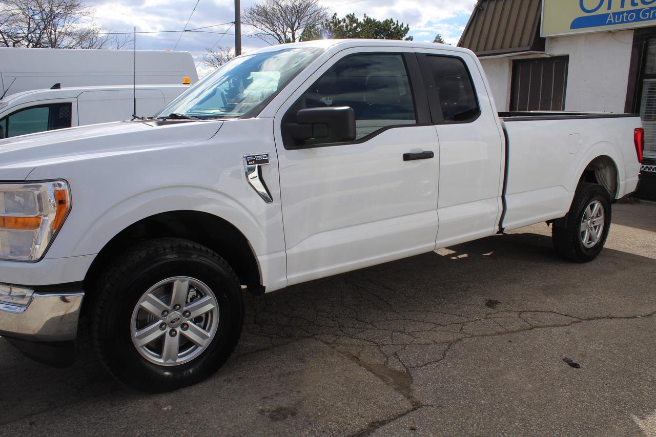 2022 Ford F-150 XLT SuperCab 8ft Navigation B.Cam Photo