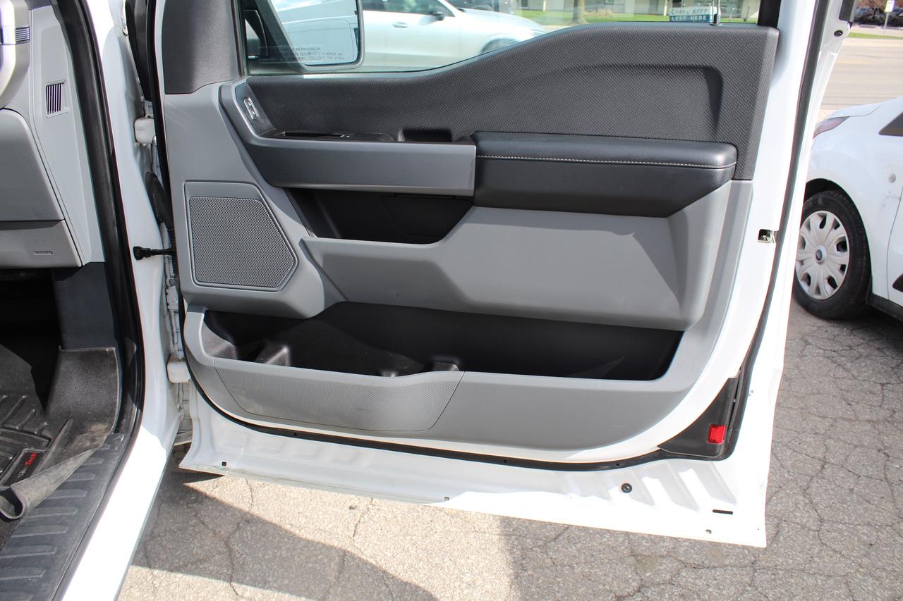 2022 Ford F-150 XLT SuperCab 8ft Navigation B.Cam Photo