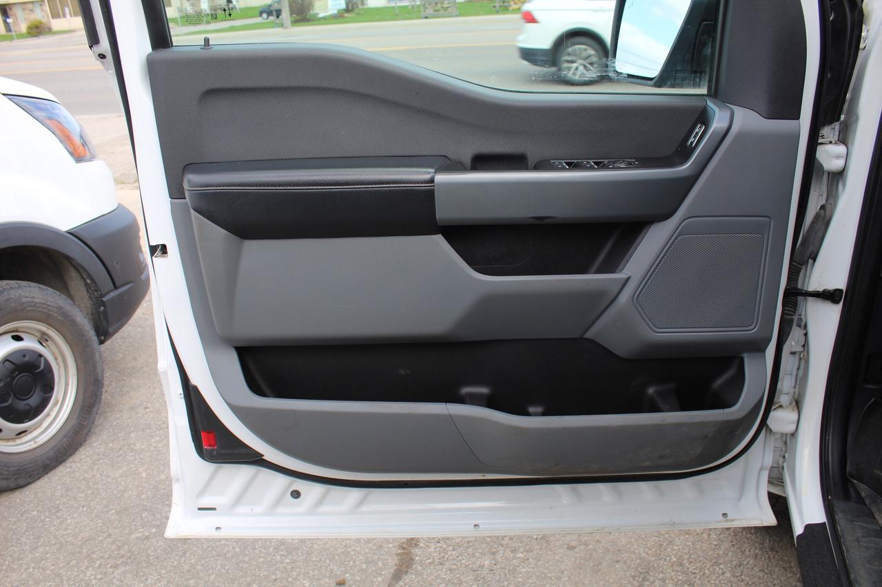 2022 Ford F-150 XLT SuperCab 8ft Navigation B.Cam Photo