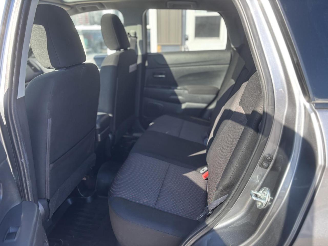 2018 Mitsubishi RVR  Photo