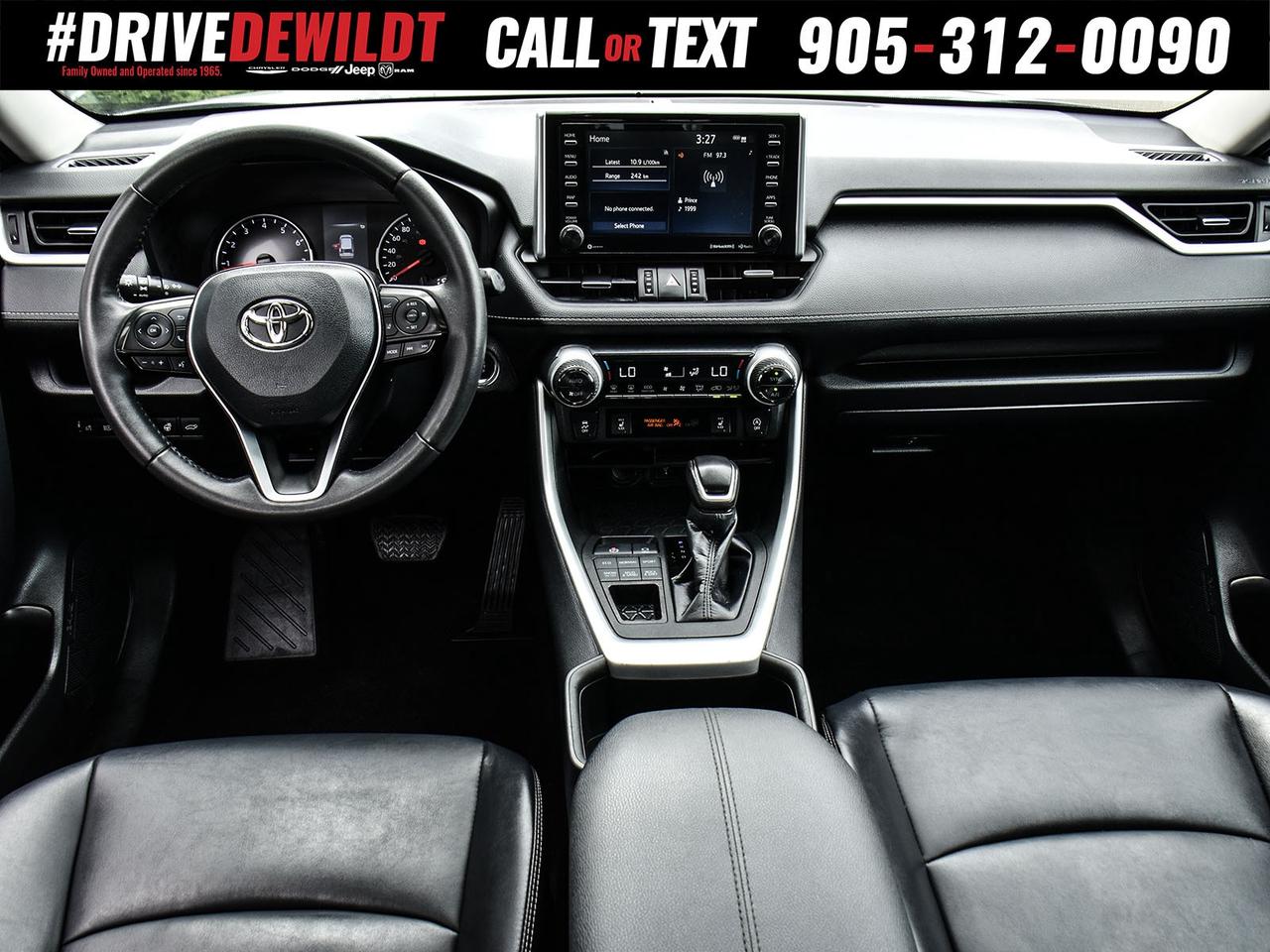 2022 Toyota RAV4 XLE   LEATHER SEATS   POWER SUNROOF Photo