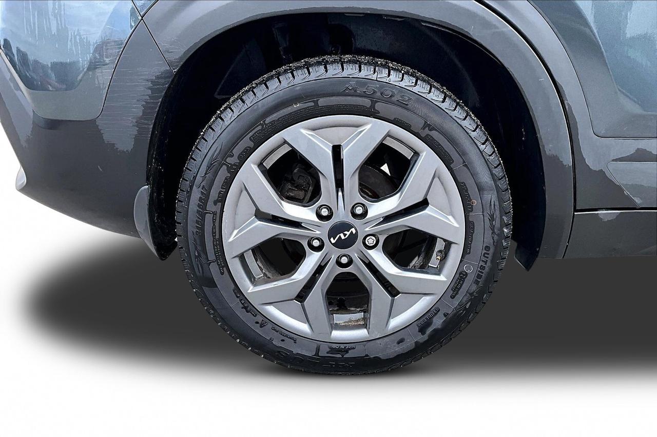 2024 Kia Seltos EX   HEATED LEATHER SEATS/STEER   CARPLAY/ANDROID Photo