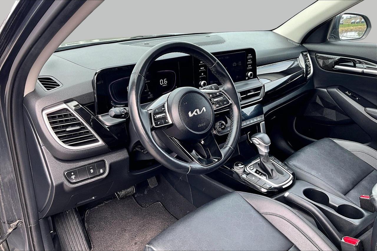 2024 Kia Seltos EX AWD   LEATHER SEATS   SUNROOF   REMOTE START Photo