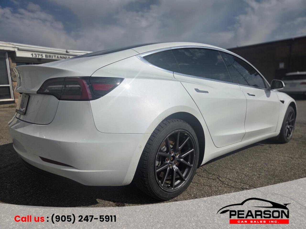 2019 Tesla Model 3 STANDARD RANGE PLUS Photo