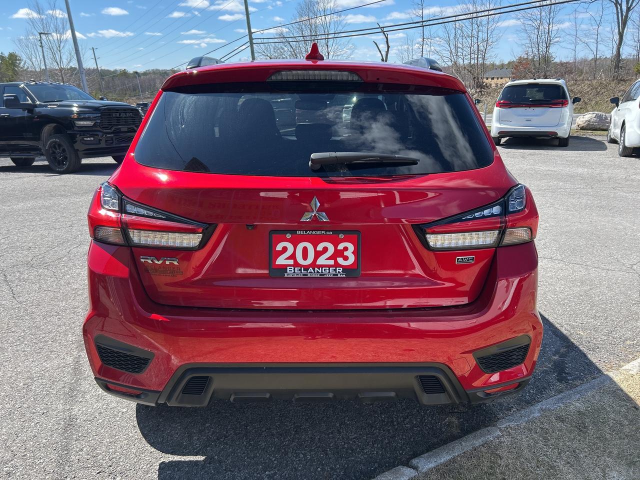 2023 Mitsubishi RVR GT Photo
