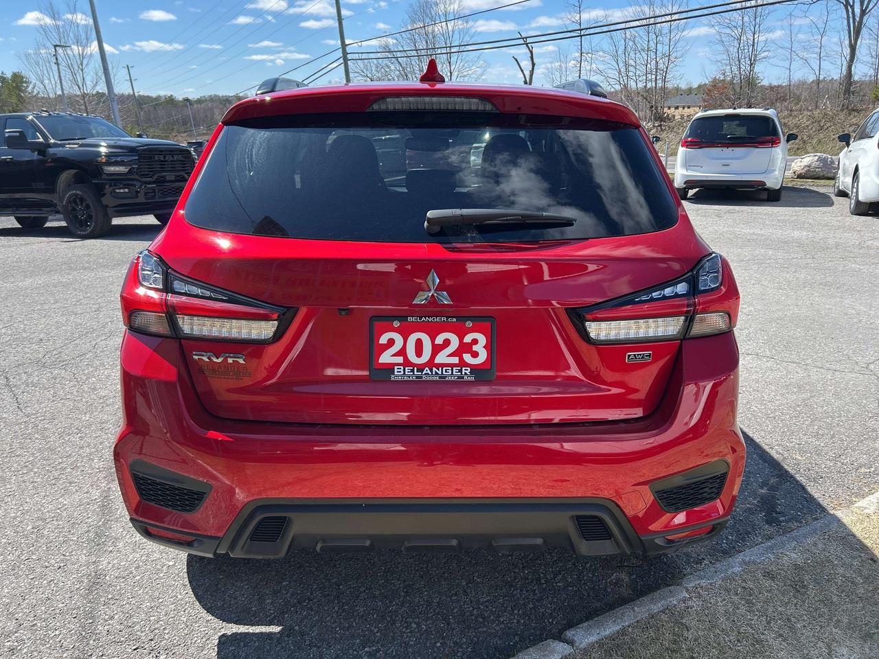 2023 Mitsubishi RVR GT Photo