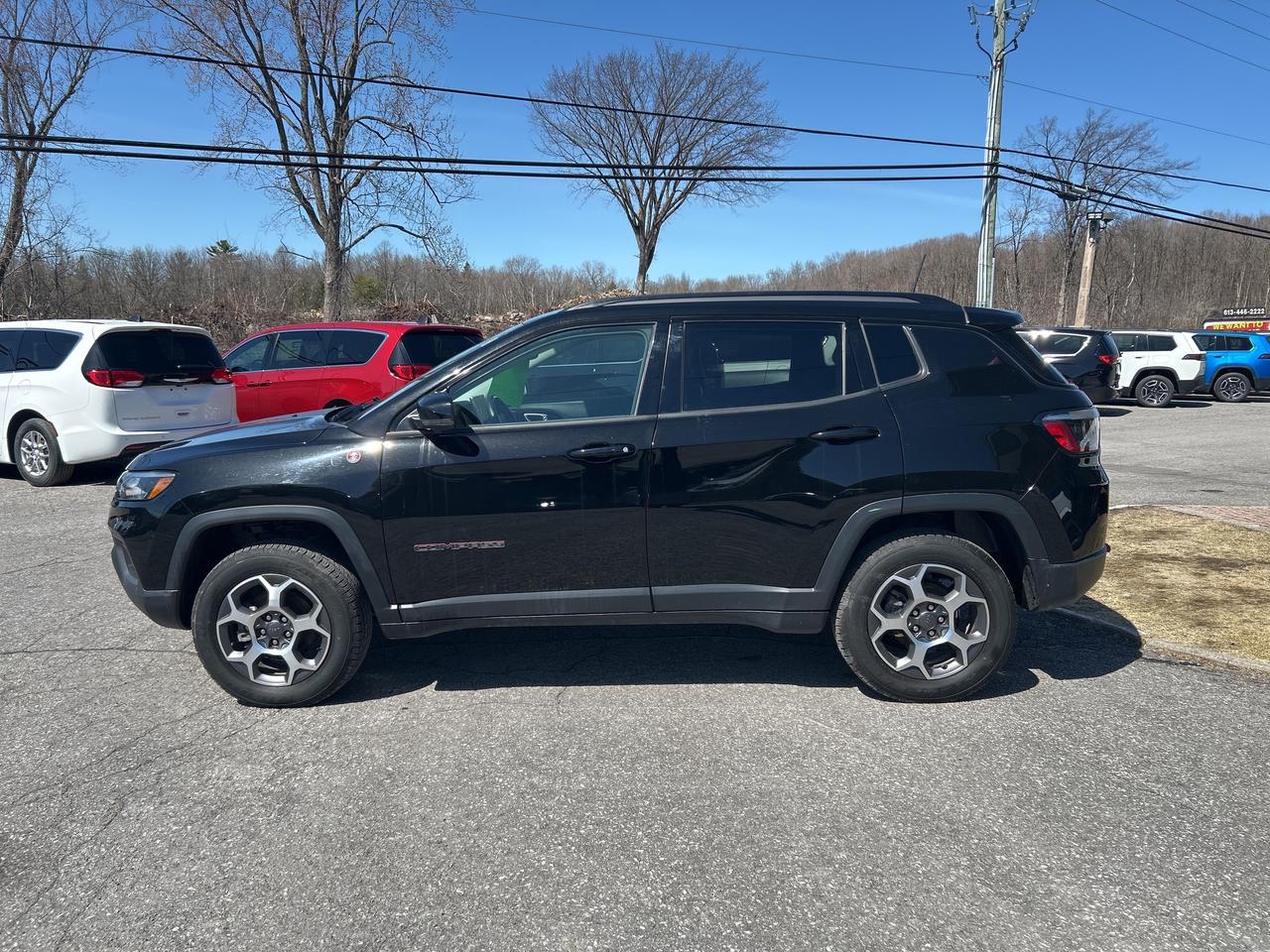 2022 Jeep Compass Trailhawk Photo2