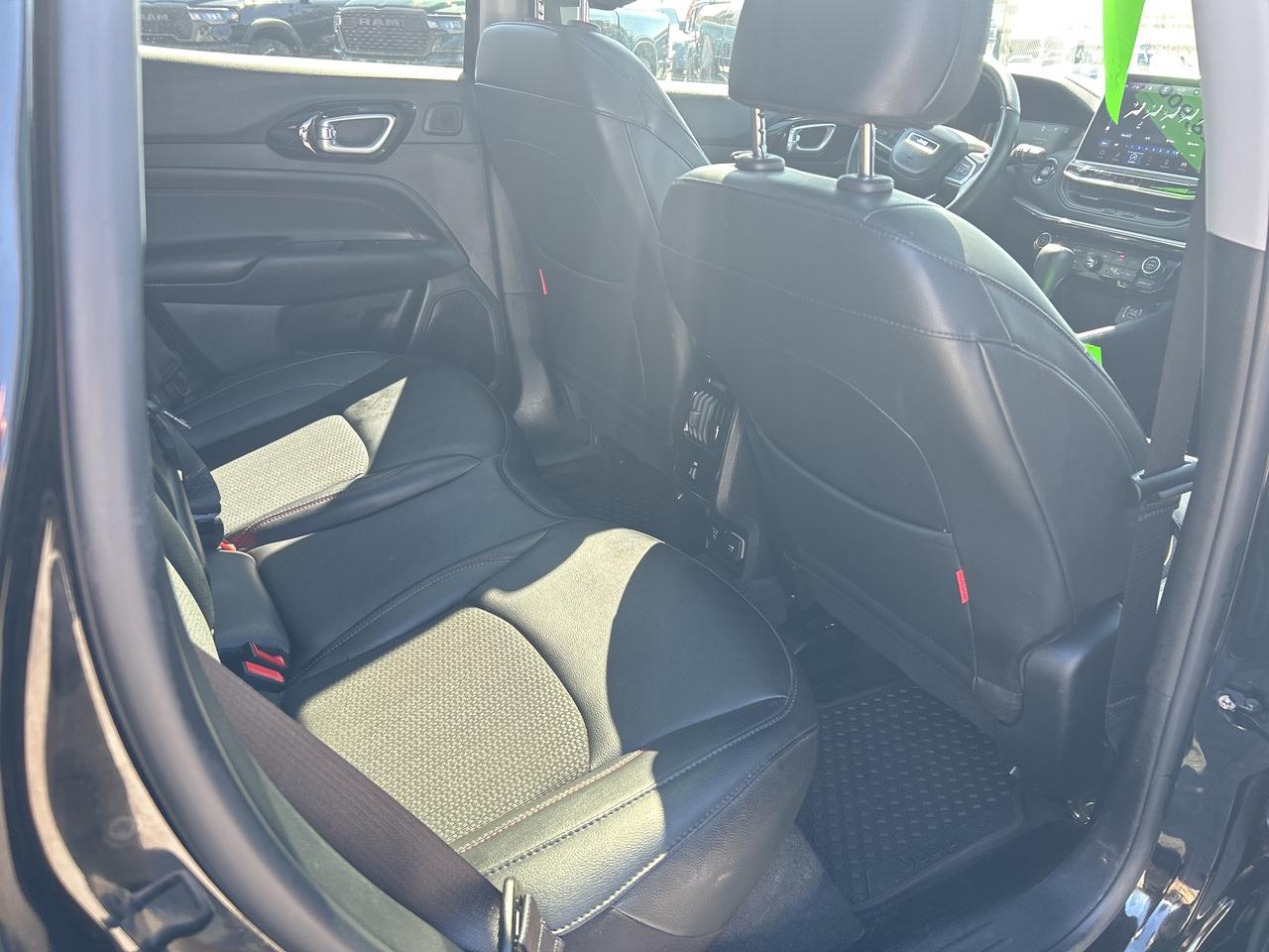 2022 Jeep Compass Trailhawk Photo