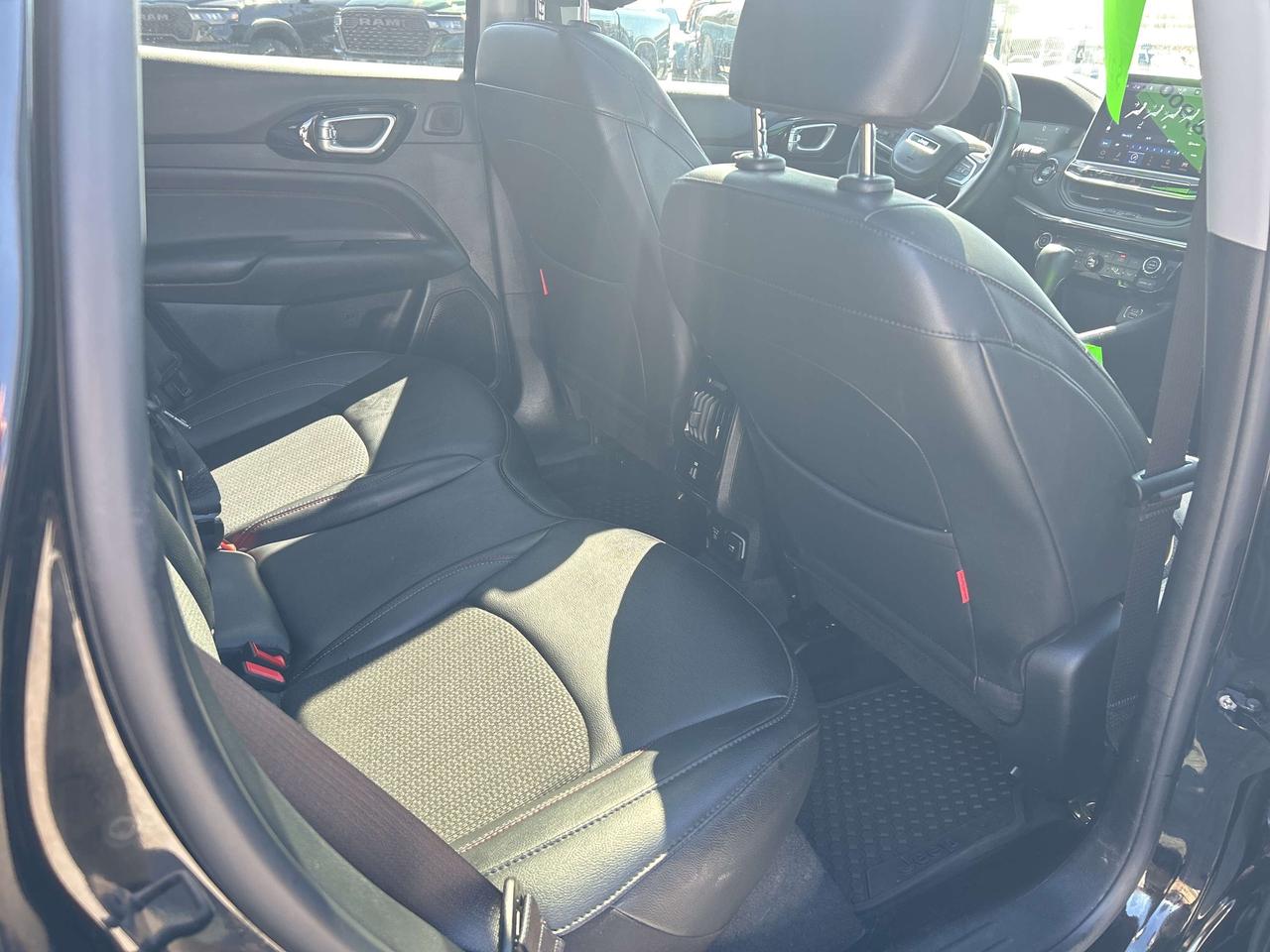 2022 Jeep Compass Trailhawk Photo