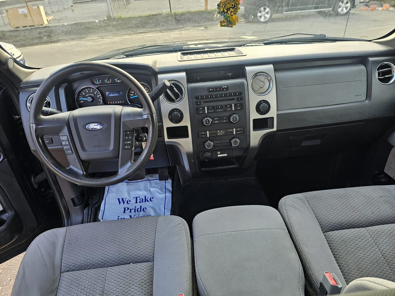 2014 Ford F-150 XLT Photo