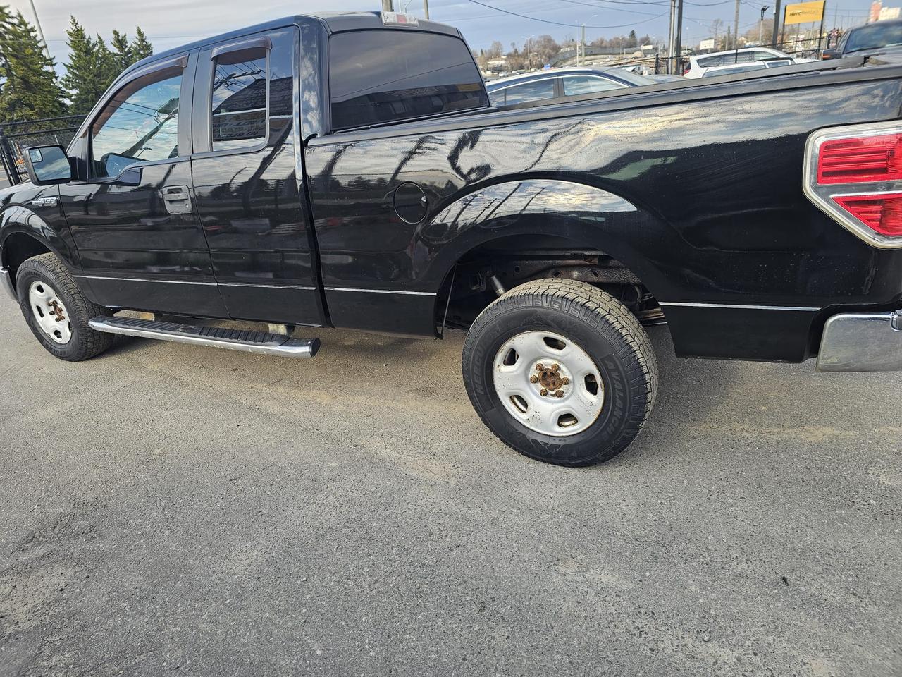 2014 Ford F-150 XLT Photo