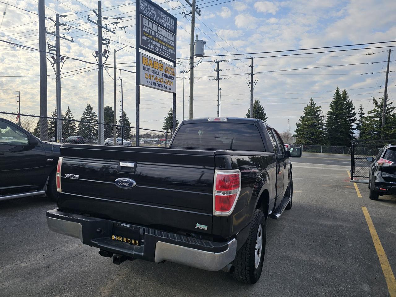 2014 Ford F-150 XLT Photo