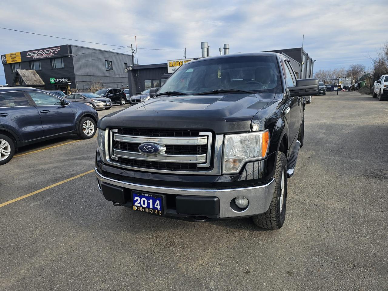 2014 Ford F-150 XLT Photo
