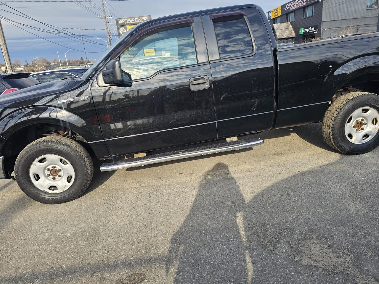 2014 Ford F-150 XLT Photo