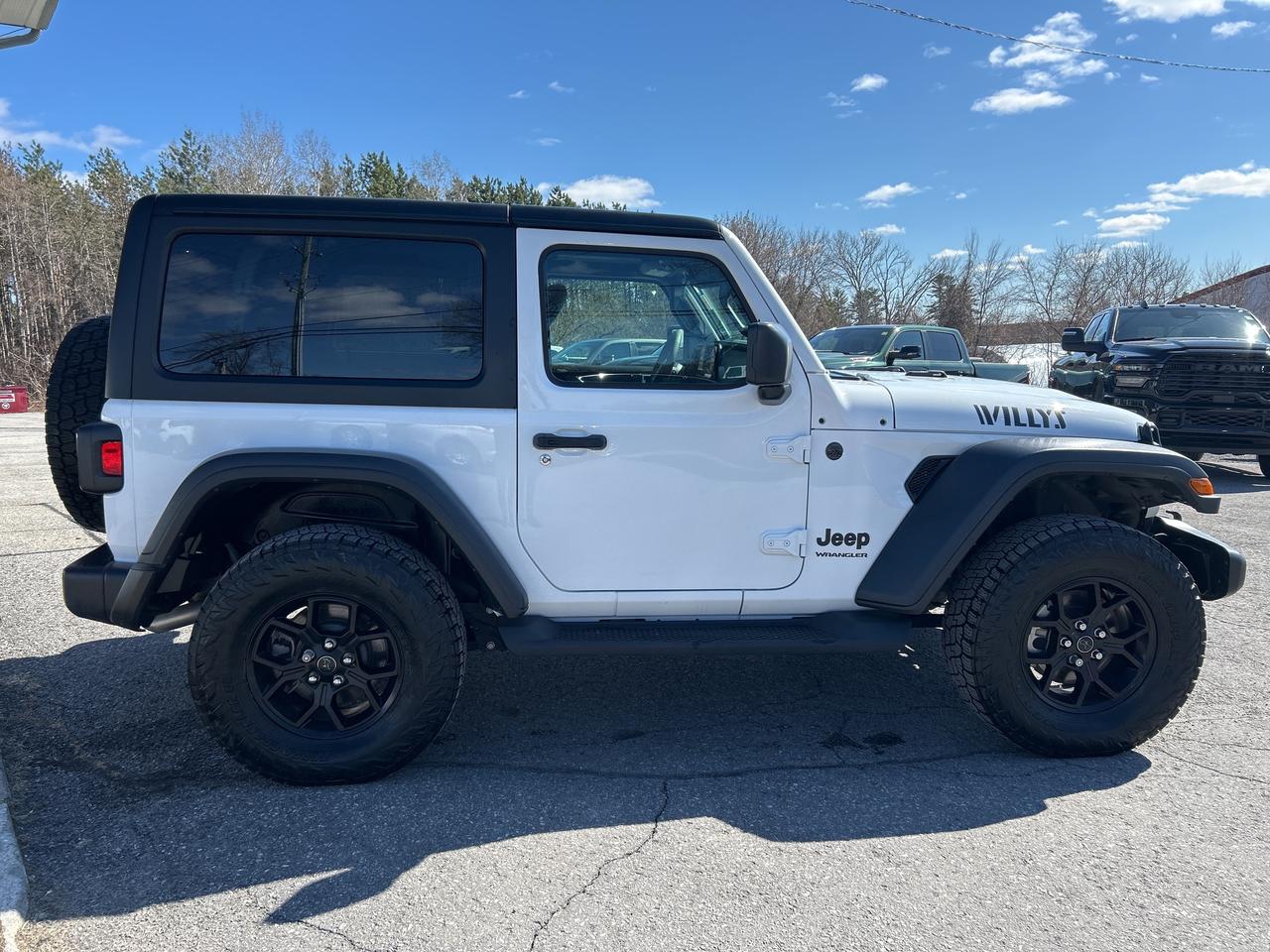 2025 Jeep Wrangler Willys Extended Warranty Photo