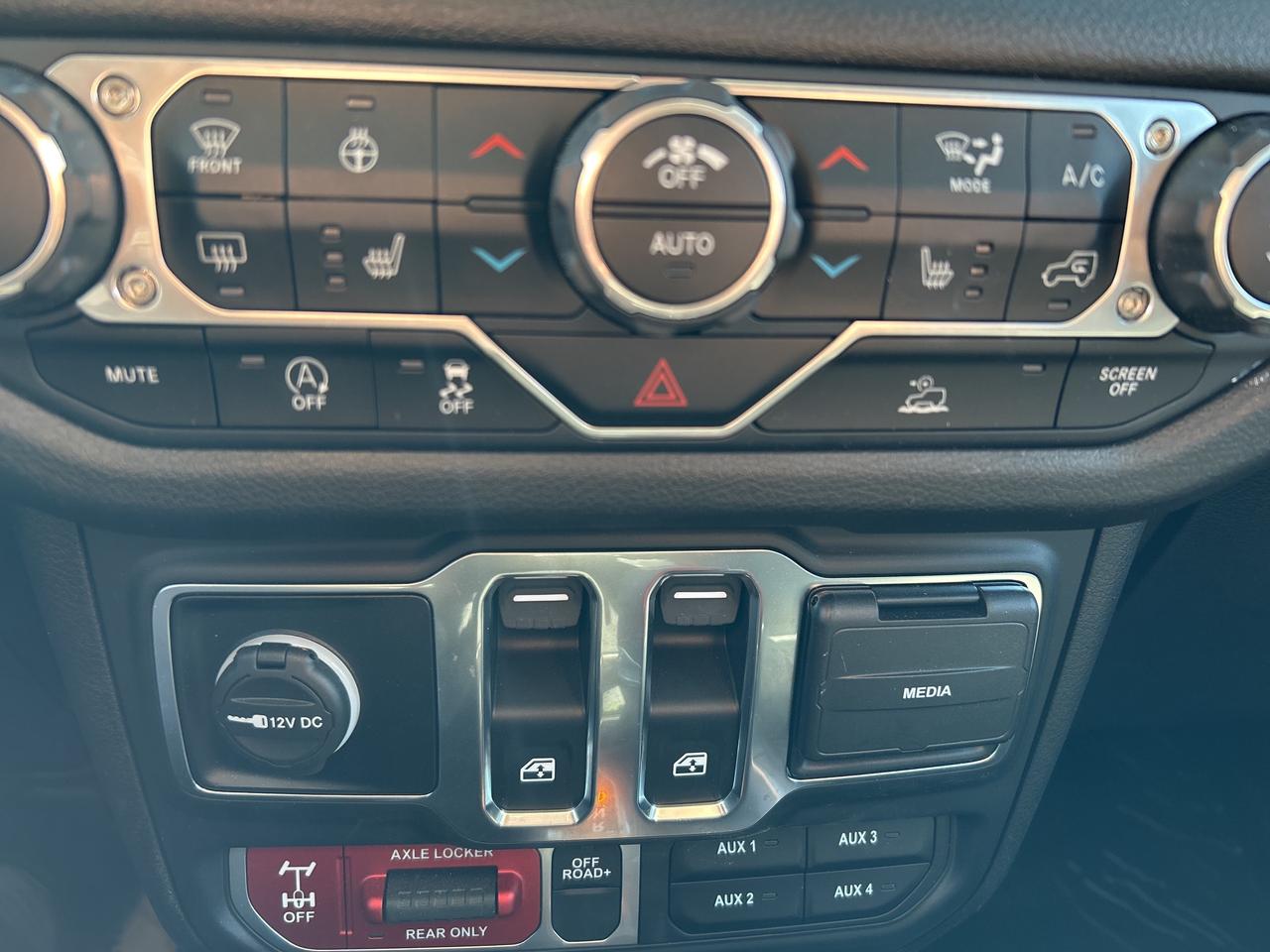 2025 Jeep Wrangler Willys Extended Warranty Photo