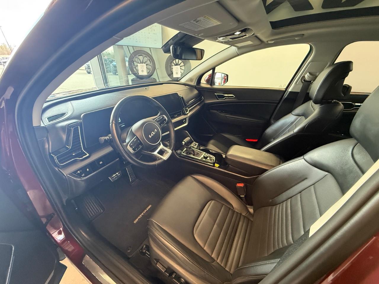 2023 Kia Sportage EX Premium w/Black Interior 4dr All-Wheel Drive Photo