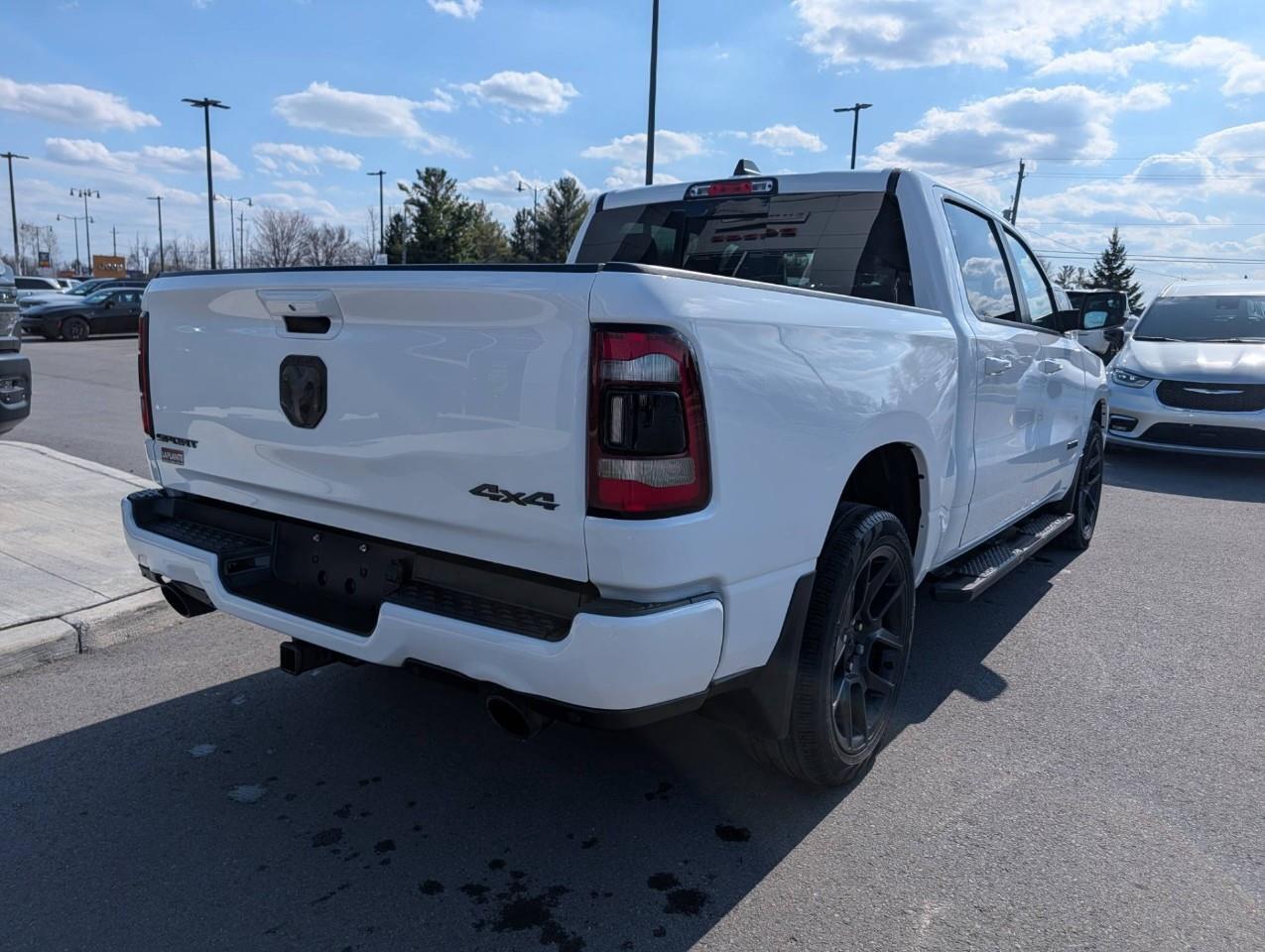 2024 RAM 1500 Sport NO ACCIDENTS Photo