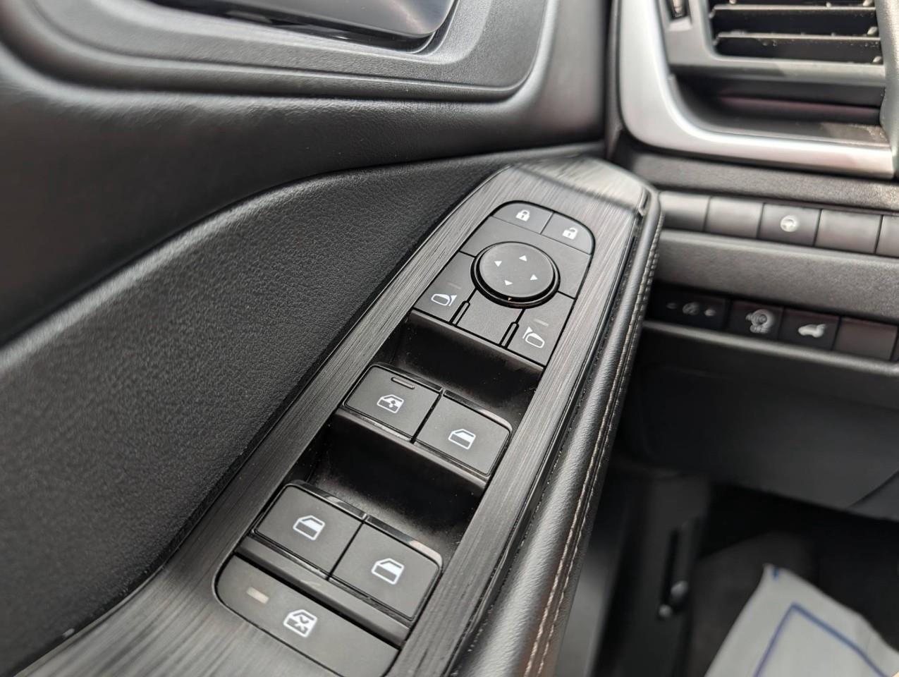 2024 Nissan Rogue SV Moonroof NO ACCIDENTS/ PANORAMIC SUNROOF Photo