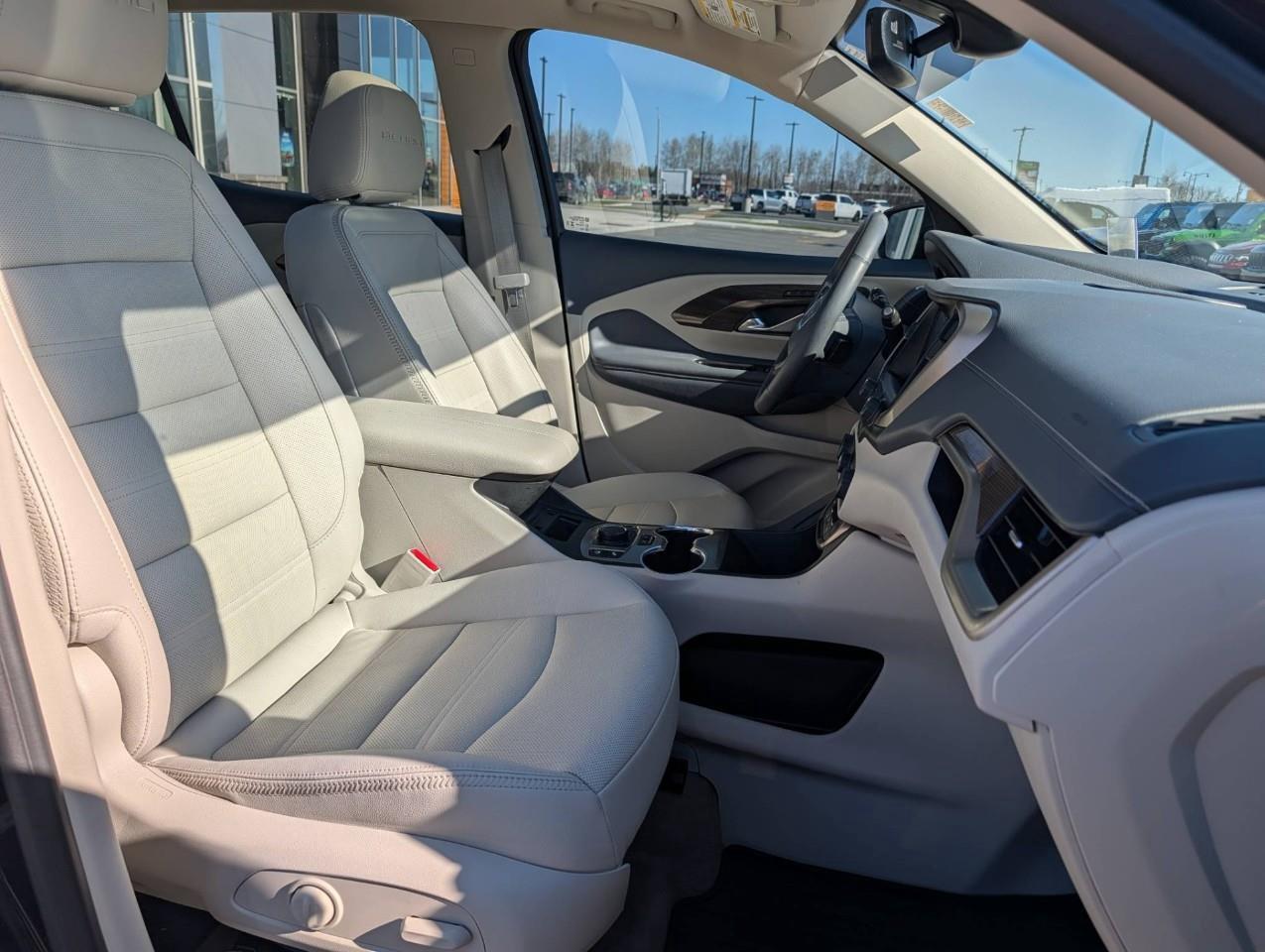 2024 GMC Terrain Denali ONE OWNER/ NO ACCIDENTS Photo