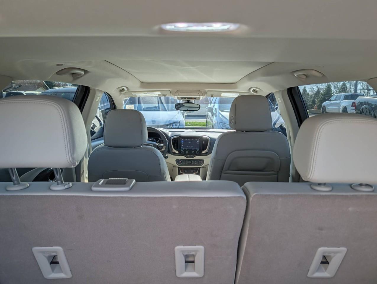 2024 GMC Terrain Denali ONE OWNER/ NO ACCIDENTS Photo