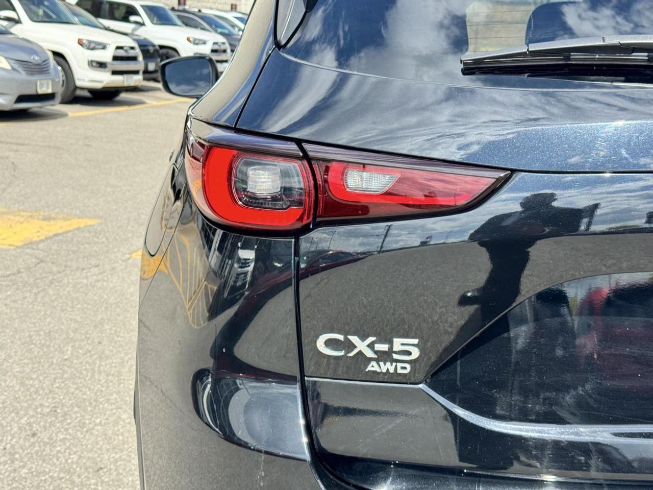 2022 Mazda CX-5 GX AWD/ EXTENDED WARRANTY/ 3.95% RATE/ MUST SEE Photo