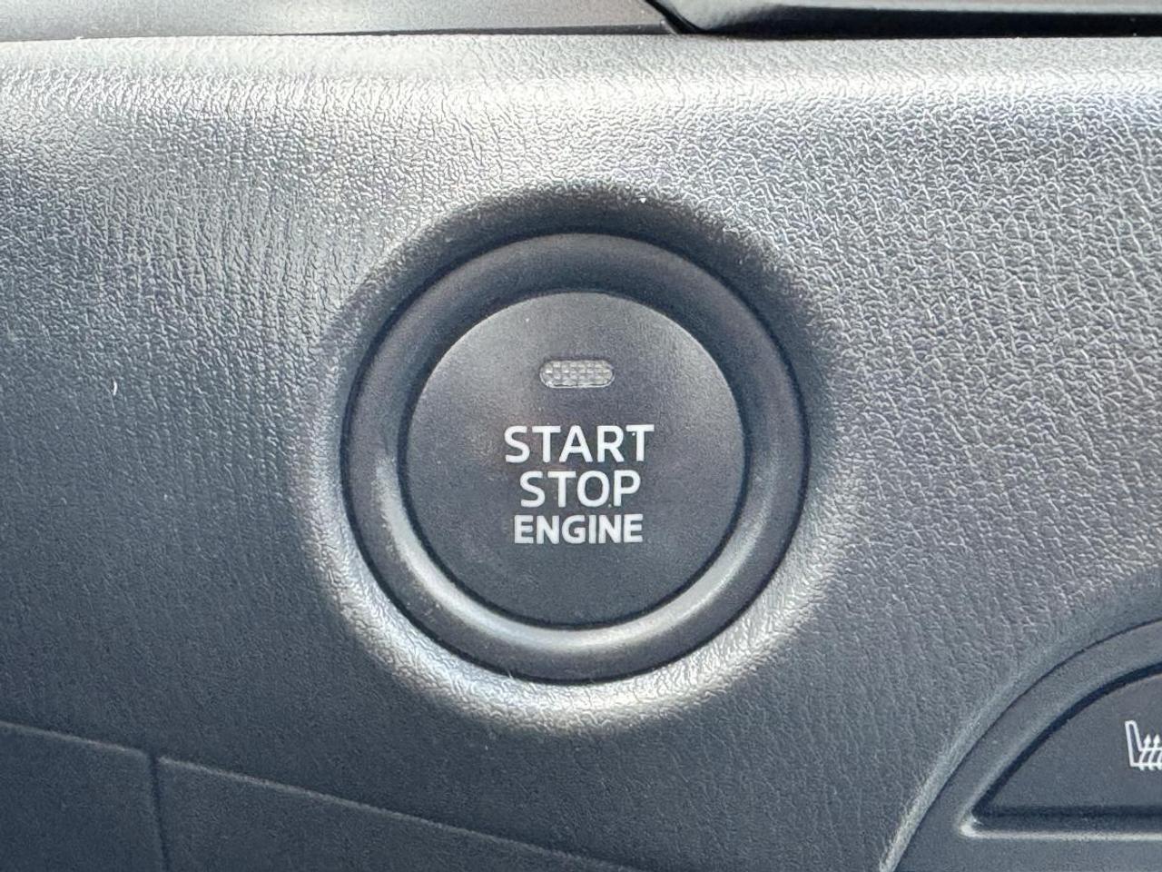 2022 Mazda CX-5 GX AWD/ EXTENDED WARRANTY/ 3.95% RATE/ MUST SEE Photo