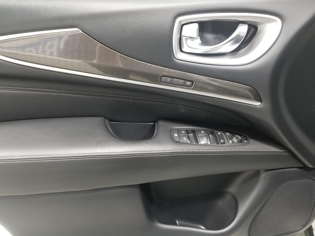 2019 Infiniti QX60 PURE (CVT) 4dr All-Wheel Drive Photo