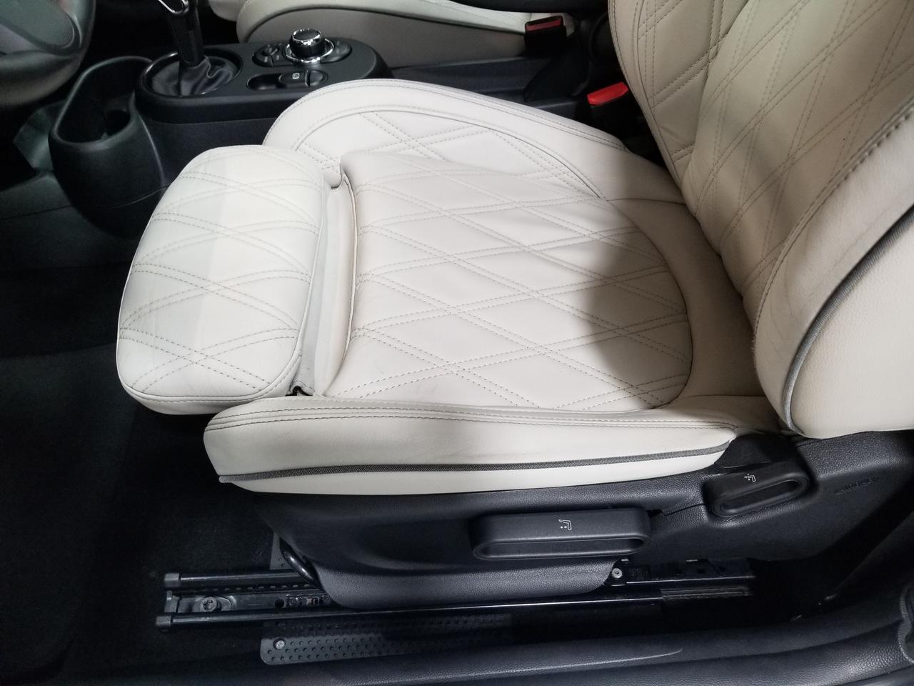 2023 MINI SE 3 Door Cooper Front-Wheel Drive Hatchback Photo