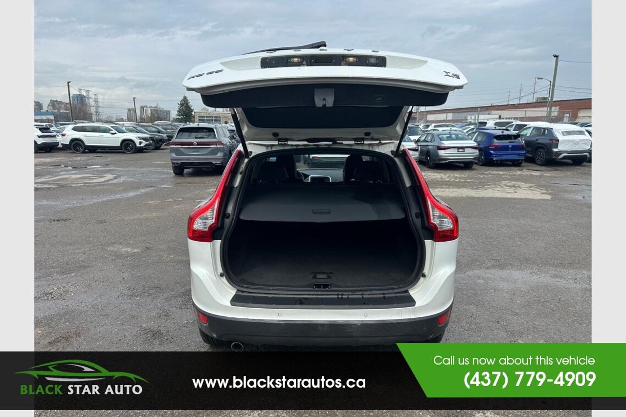 2011 Volvo XC60  Photo