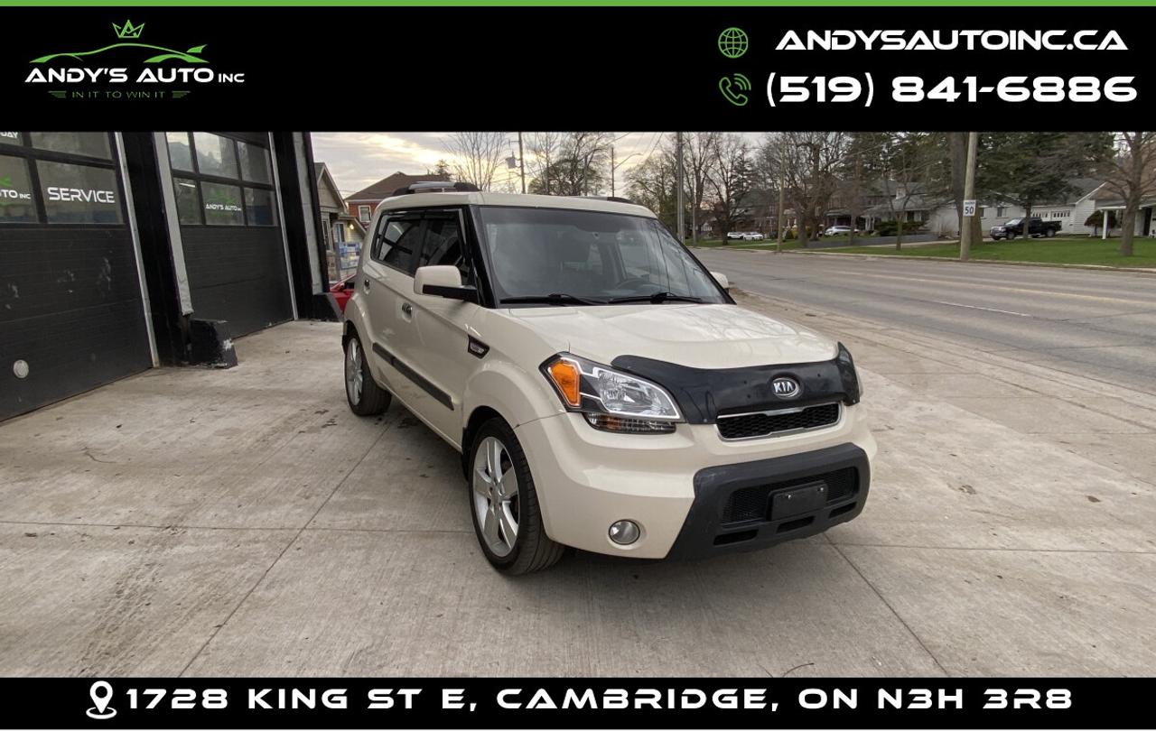2010 Kia Soul PLUS Photo2