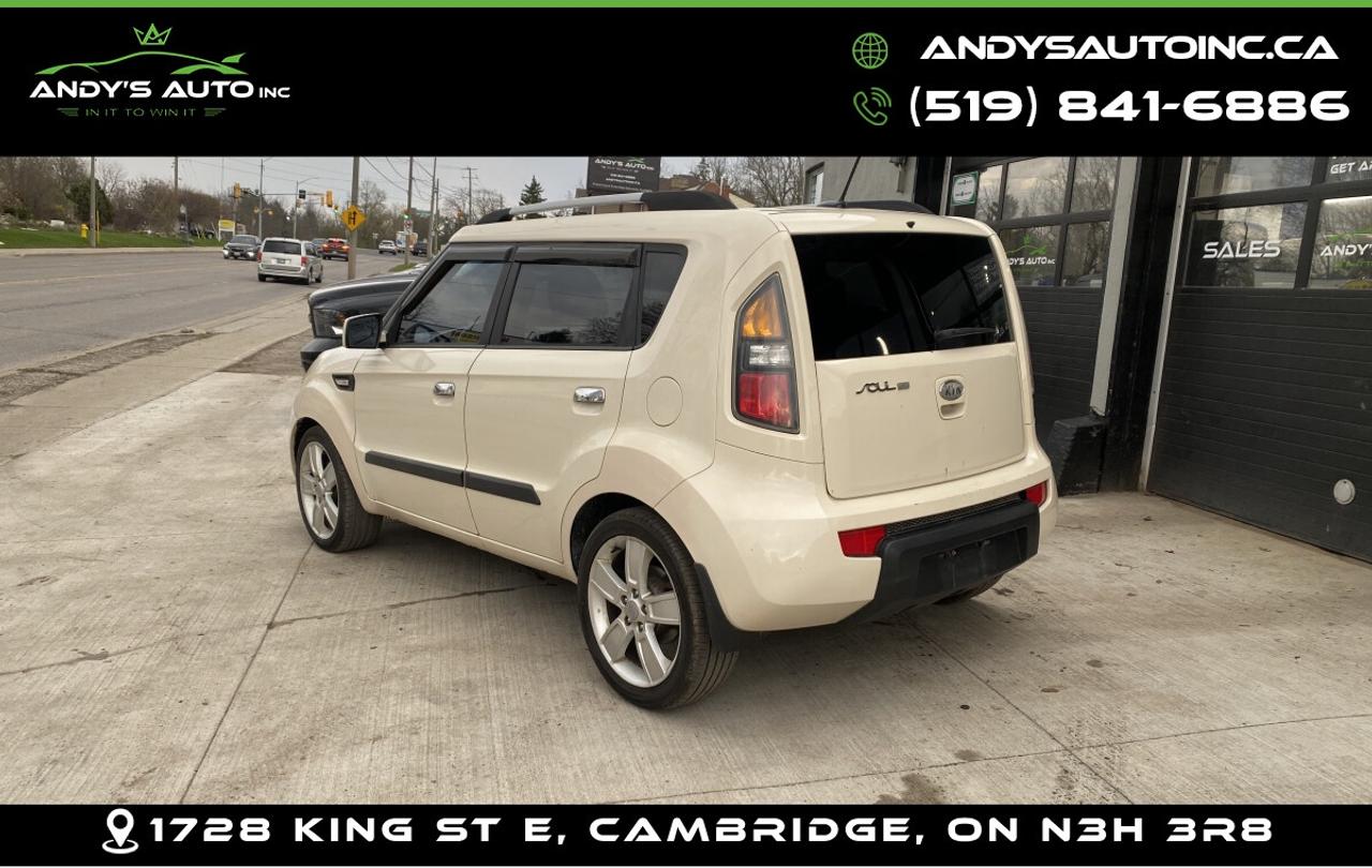 2010 Kia Soul PLUS Photo