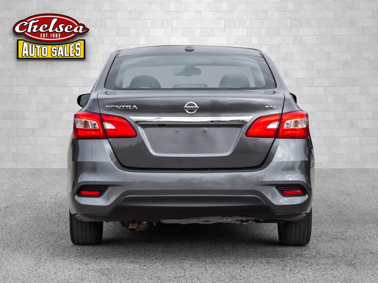 2018 Nissan Sentra SV CVT Photo