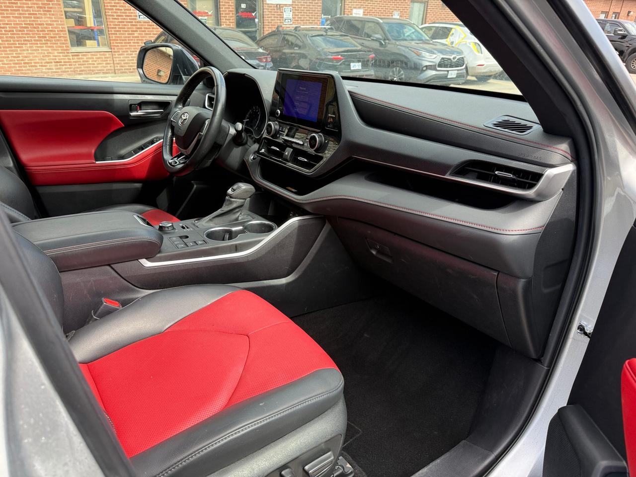 2023 Toyota Highlander XSE CVT, LEATHER, NAV, SUNROOF Photo