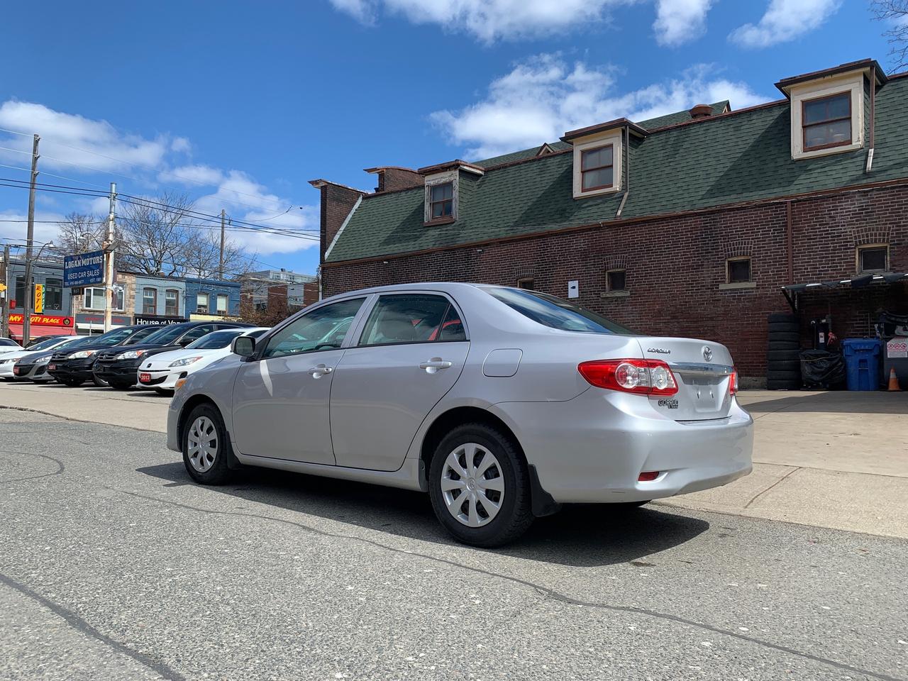 2011 Toyota Corolla 4DR SDN AUTO CE Photo