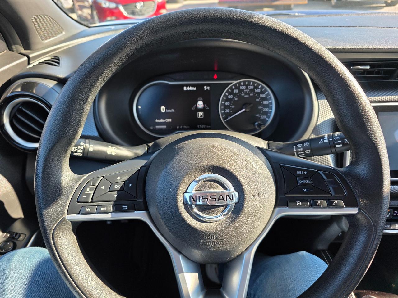2020 Nissan Kicks SV (CVT) 4dr Front-Wheel Drive Photo