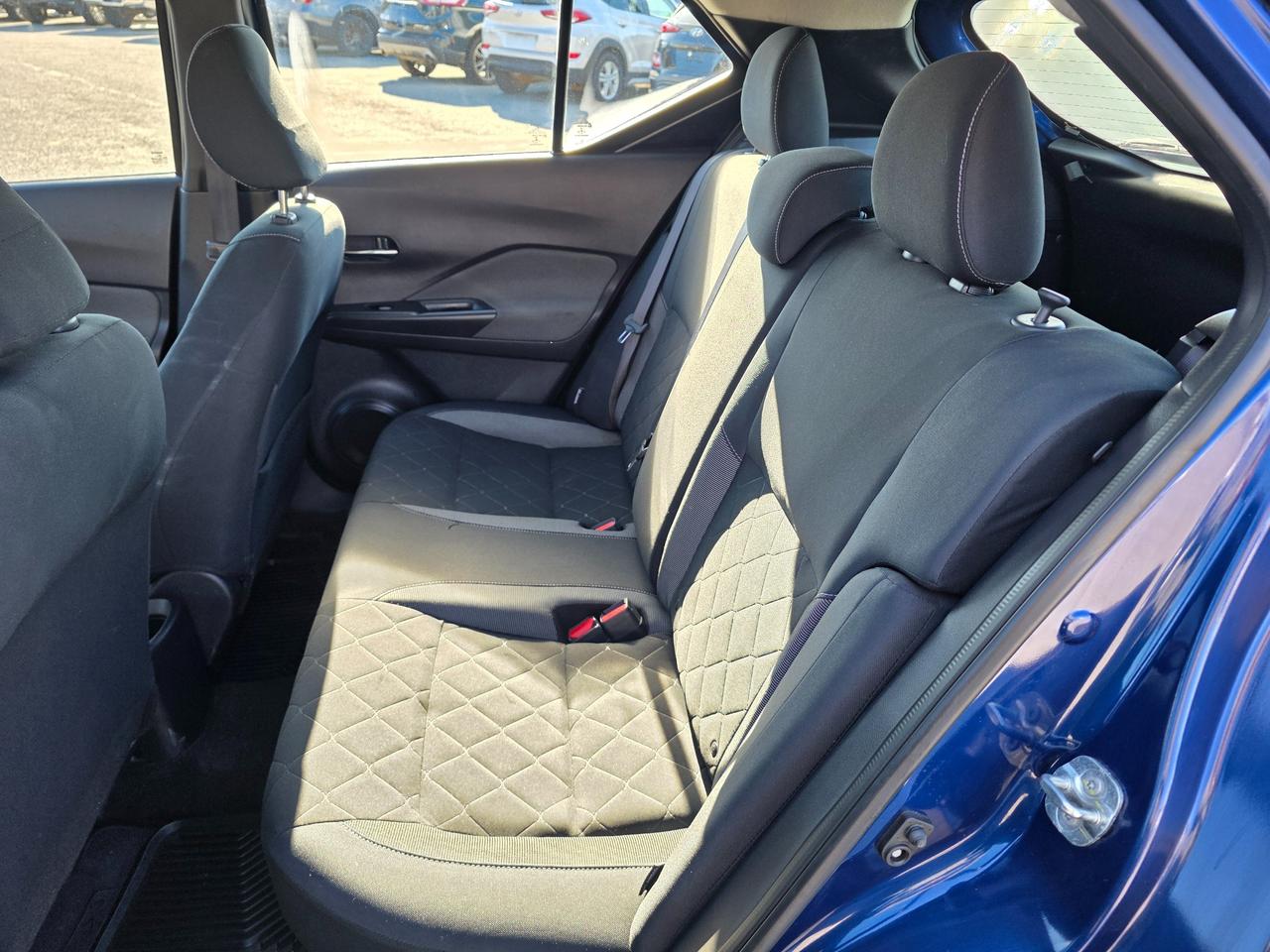 2020 Nissan Kicks SV (CVT) 4dr Front-Wheel Drive Photo