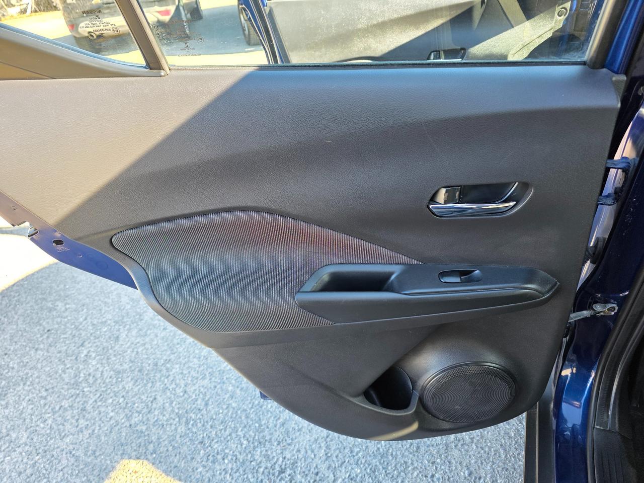 2020 Nissan Kicks SV (CVT) 4dr Front-Wheel Drive Photo