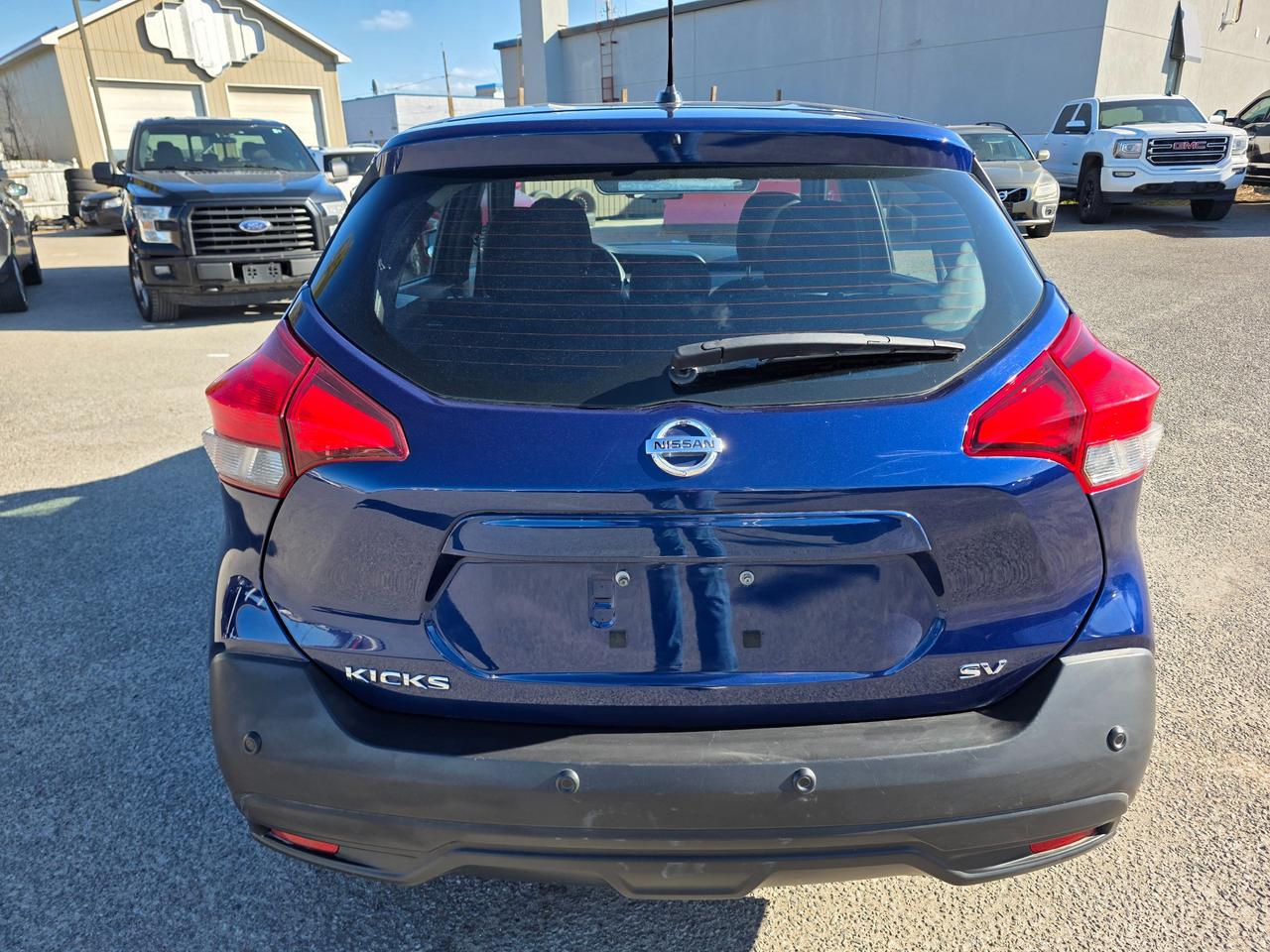 2020 Nissan Kicks SV (CVT) 4dr Front-Wheel Drive Photo