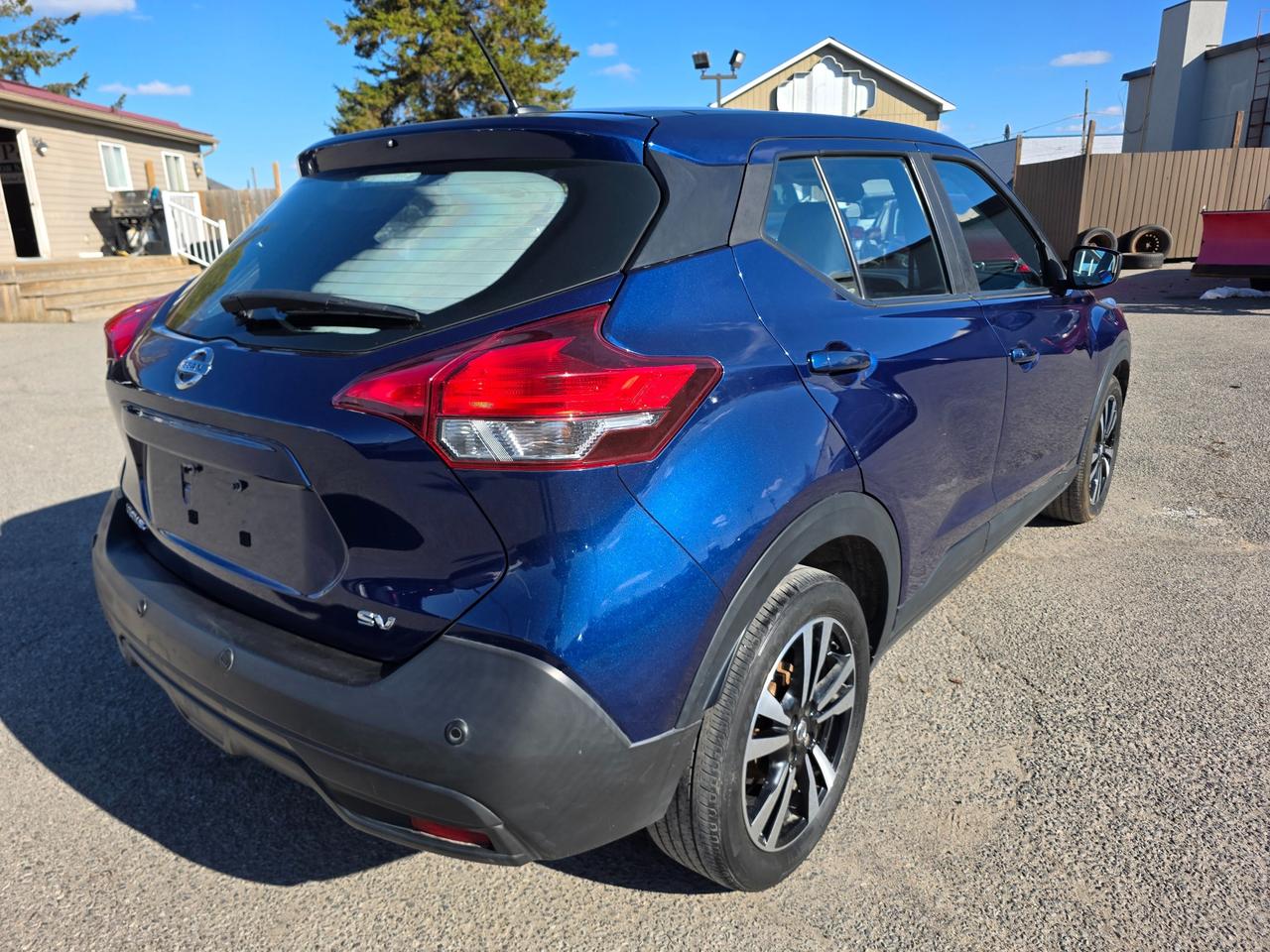 2020 Nissan Kicks SV (CVT) 4dr Front-Wheel Drive Photo