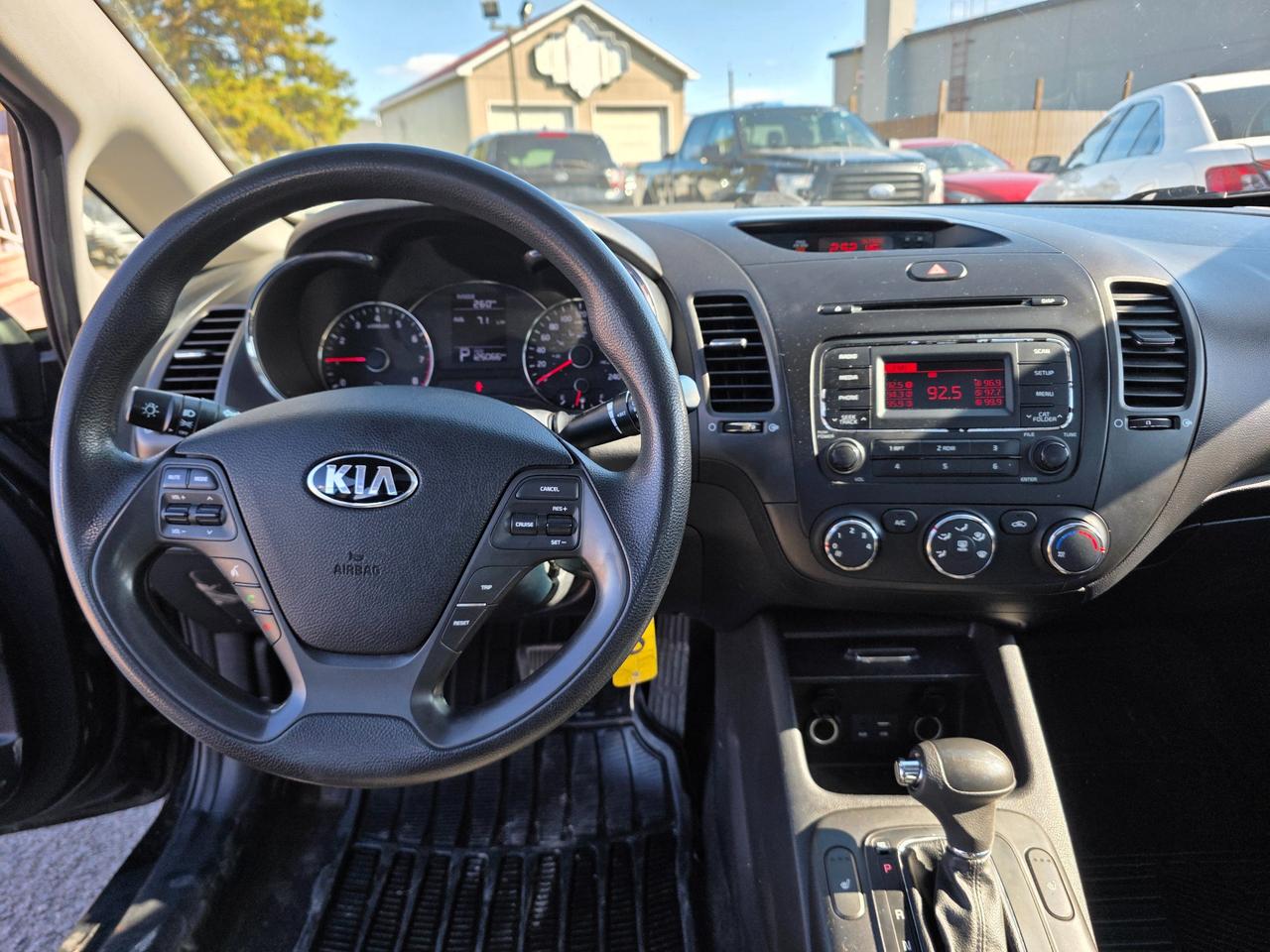 2016 Kia Forte 1.8L LX+ w/Sunroof (A6) 4dr Sedan Photo2