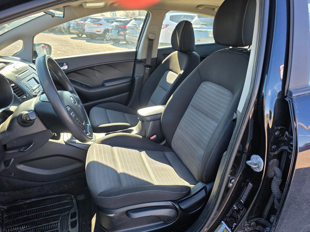 2016 Kia Forte 1.8L LX+ w/Sunroof (A6) 4dr Sedan Photo
