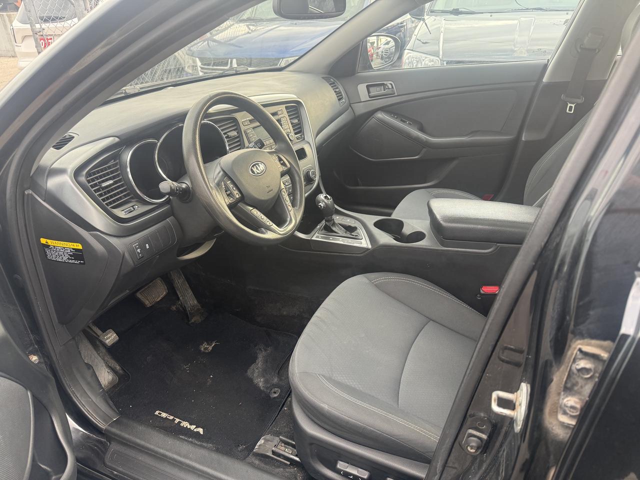2013 Kia Optima *** 3 YEAR WARRANTY INCLUDED *** Photo