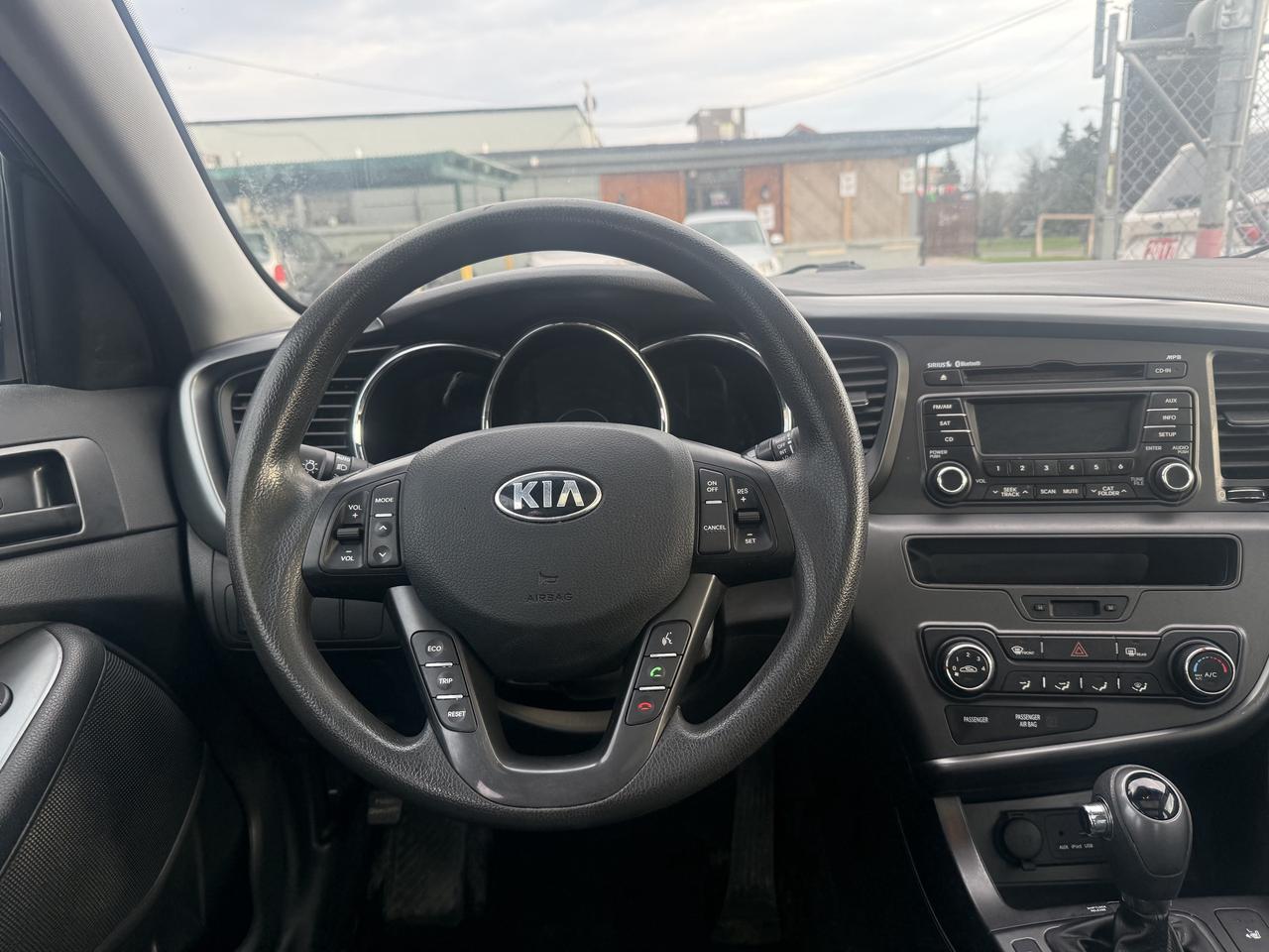 2013 Kia Optima *** 3 YEAR WARRANTY INCLUDED *** Photo