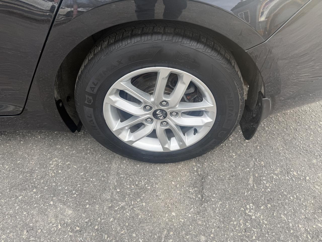 2013 Kia Optima *** 3 YEAR WARRANTY INCLUDED *** Photo