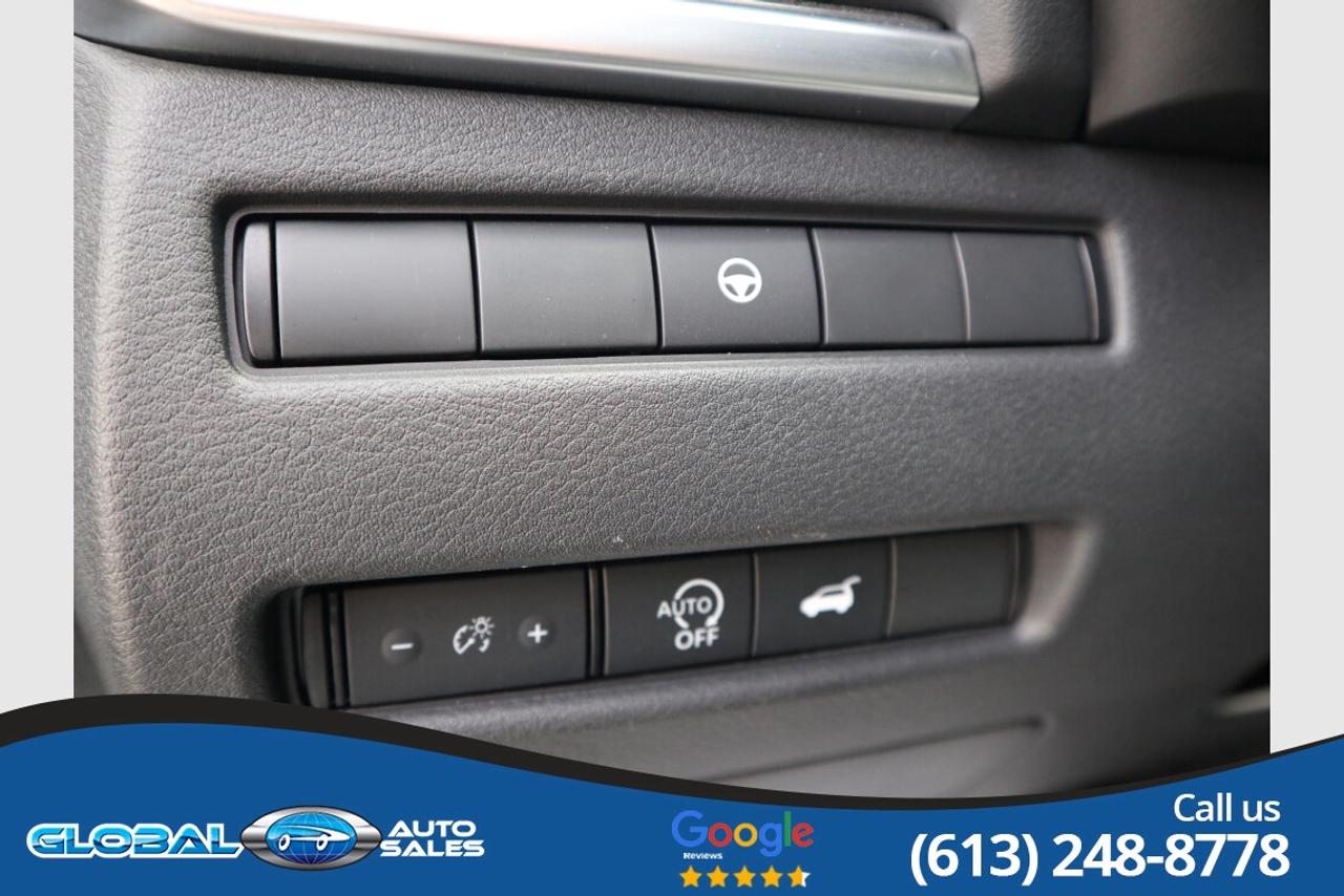 2023 Nissan Rogue SV MIDNIGHT EDITION Photo