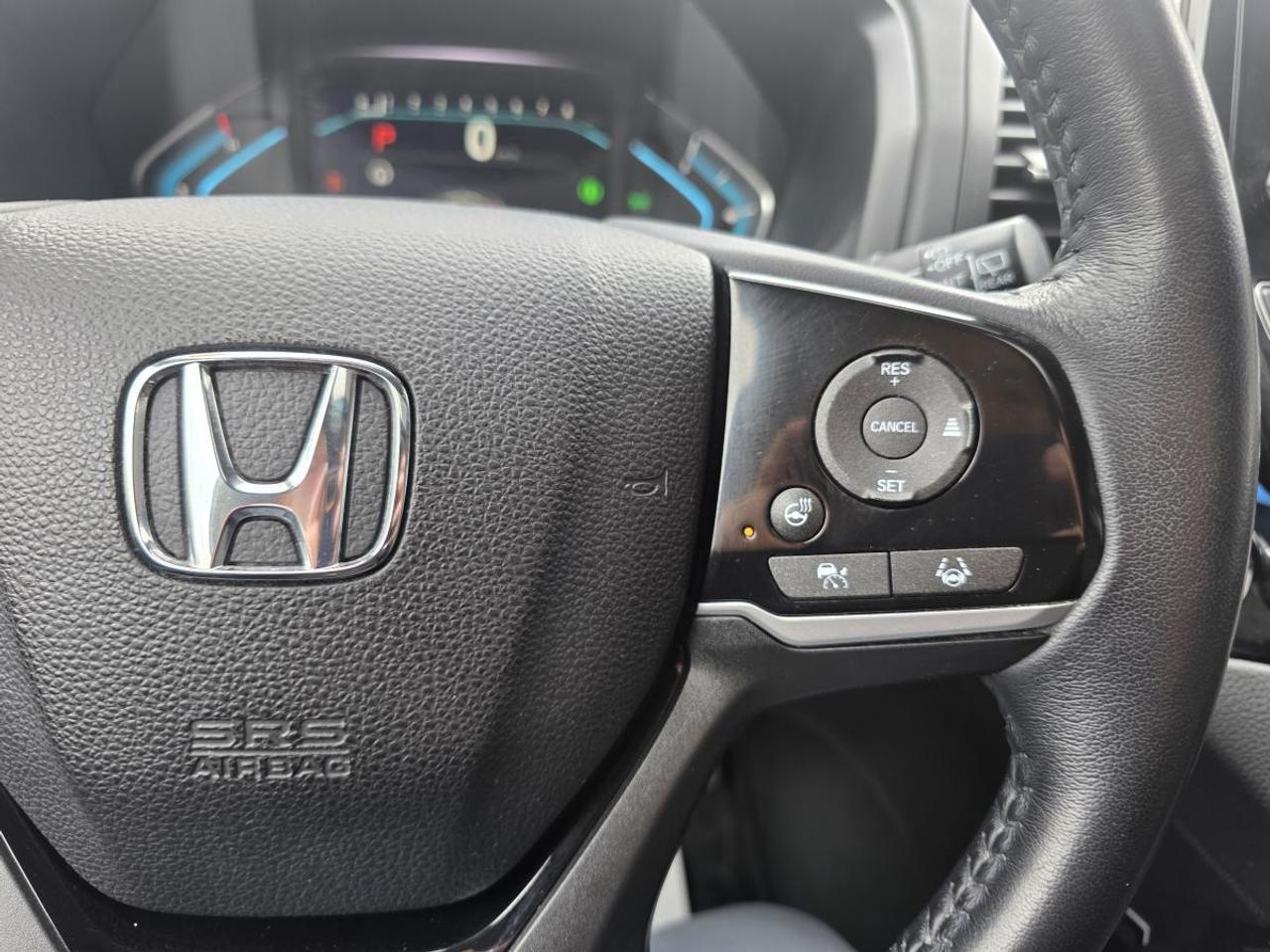 2022 Honda Odyssey Touring rear Photo